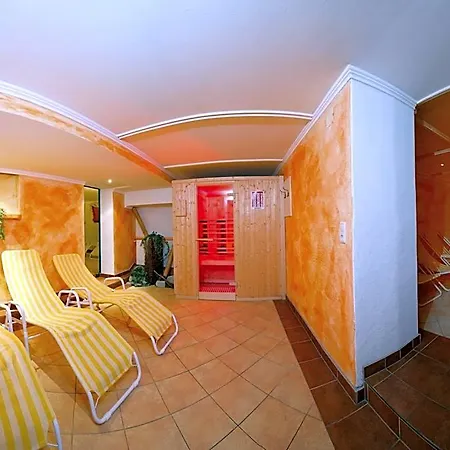 Отель Quehenberger